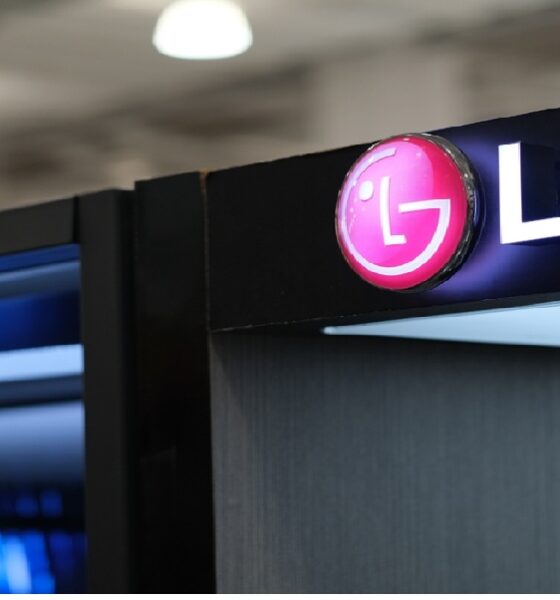 LG