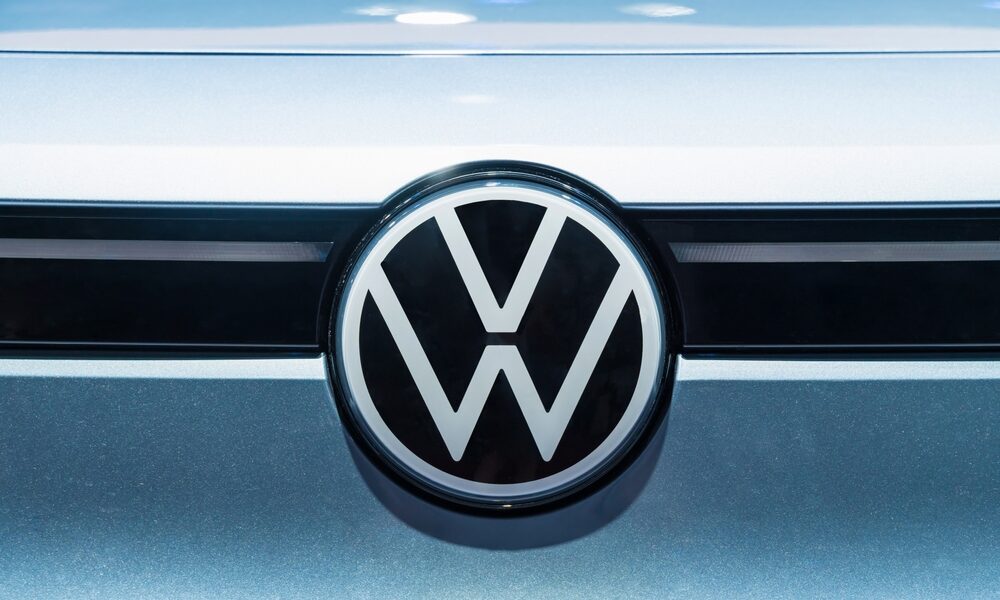 Volkswagen,Id4,Emblem,On,Car.,Vw,Logo,And,Electric,Car