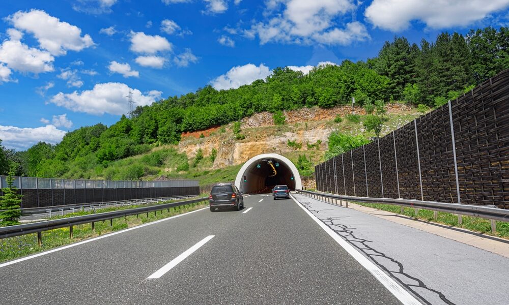 Tunnel,On,A,Highway.,A,Tunnel,In,A,Mountain,On