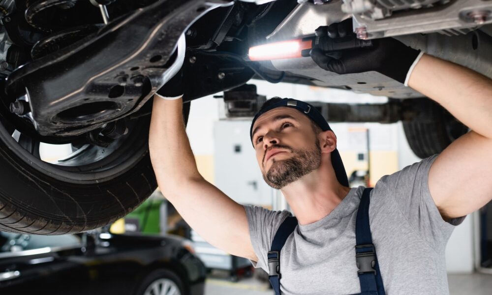 Mekaniker bil car mechanic