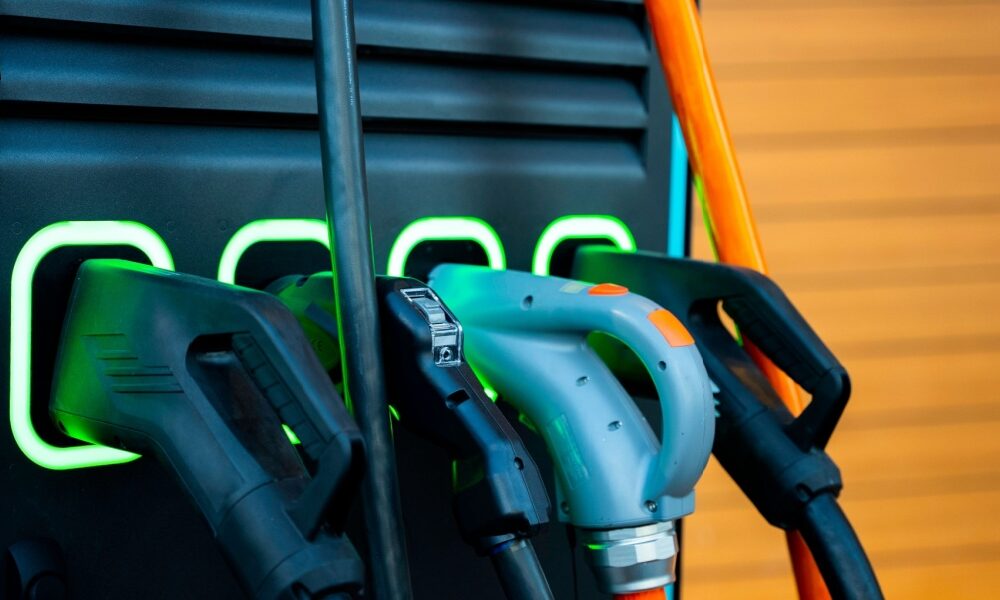 Car charger, Hybrid