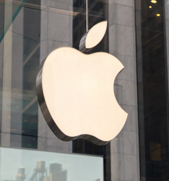 iPhone Ultra blir 4,5 mm tynn uten synlig brettkant: Slik blir Apples første foldbare