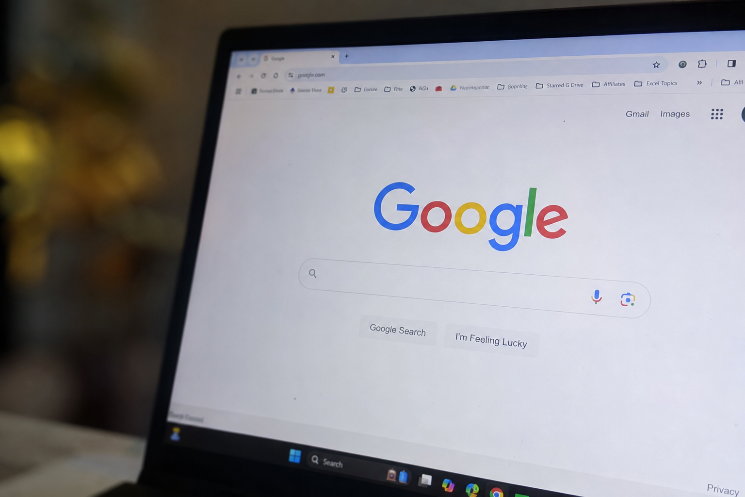 16 milliarder passord på avveie: Slik sjekker du om din Google- eller Facebook-konto er med