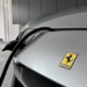 Ferrari avduker første elbil mandag: Jony Ive-design og prislapp på over 6 millioner kroner