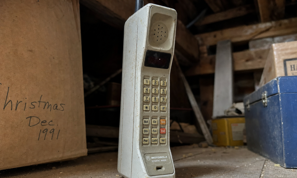 Sjekk loftet: Disse gamle mobilene fra 80- og 90-tallet kan være verdt en formue
