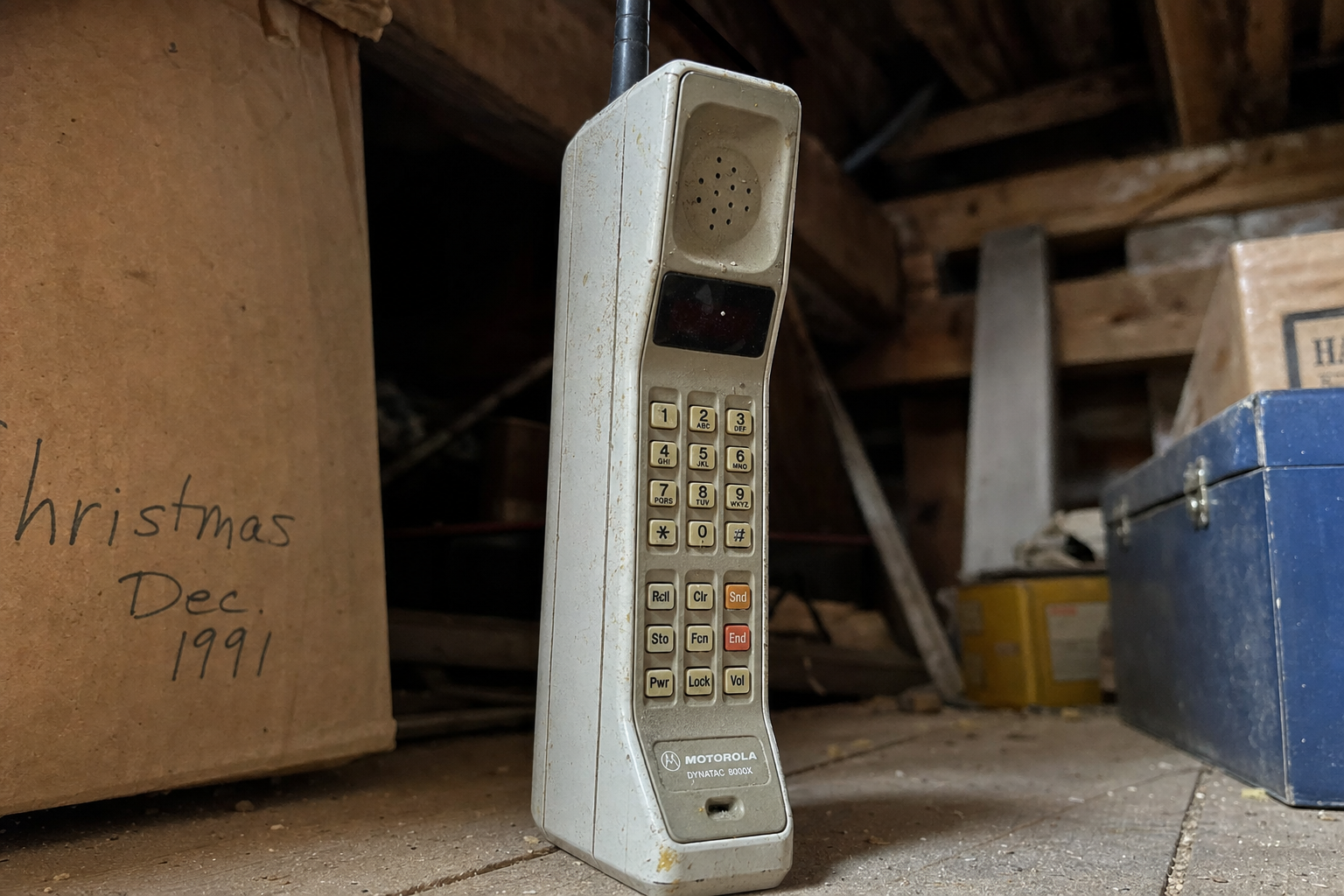 Sjekk loftet: Disse gamle mobilene fra 80- og 90-tallet kan være verdt en formue