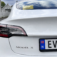 Tesla skviser nye Model 3 Standard mot 300 000-grensen: Slik unngår du momssjokket