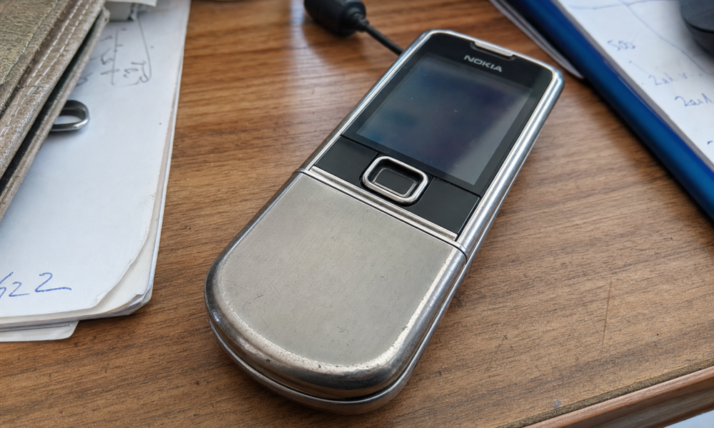 Den gamle Nokia-en din kan være gull verdt: Slik sjekker du om mobilen i skuffen er en formue