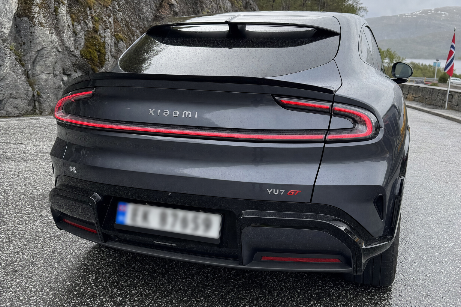 990 hester og rundt to sekunder til 100: Xiaomis nye el-SUV truer både Tesla og Porsche