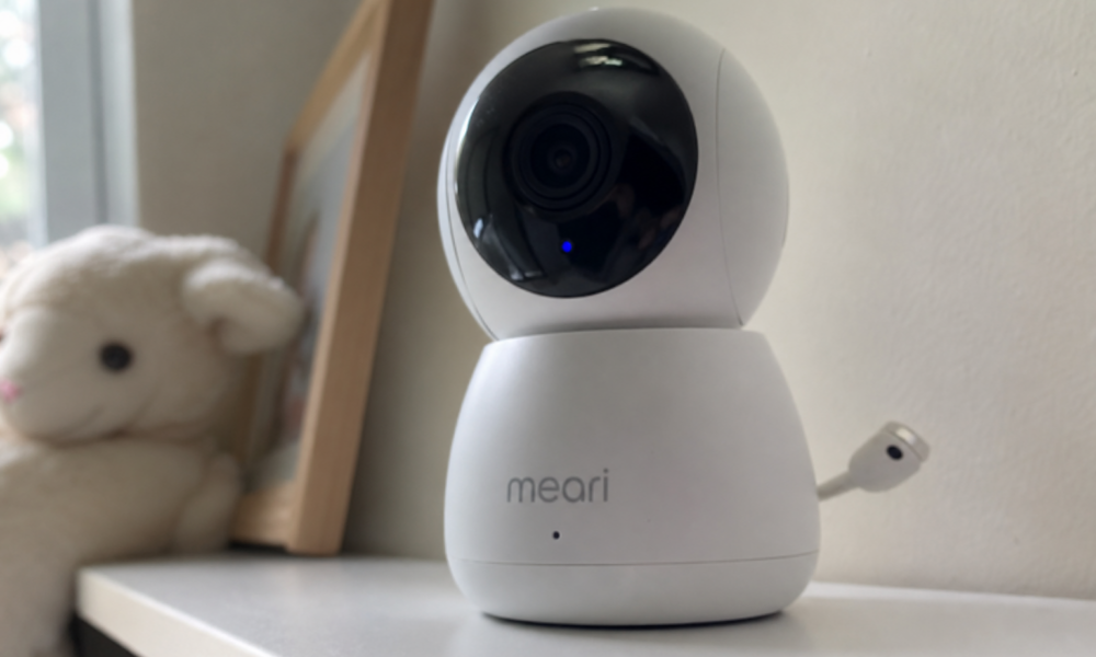 Over én million babykameraer kan kapres: Hardkodede nøkler avslørt i Meari-app