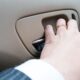 Car door, opening door, bildør