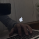«Jakter AI for AI-ens skyld»: Apple-toppen refset konkurrentene mens han annonserte Google-avtalen