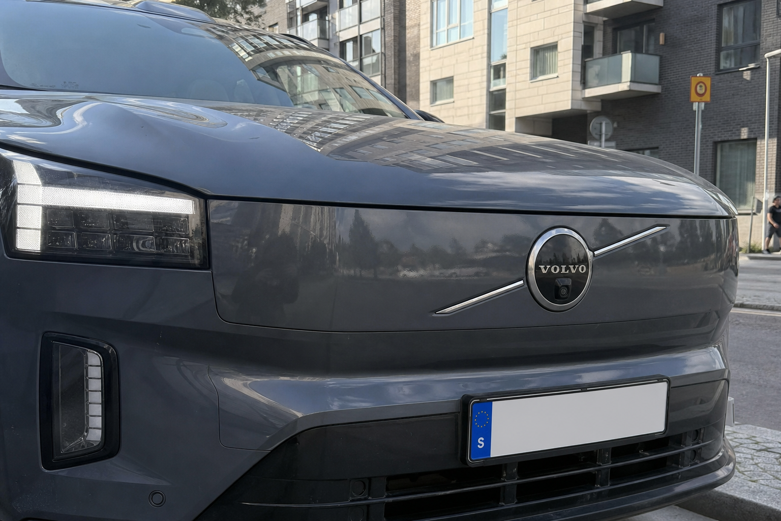 Volvo EX60 ligner Polestar 3 - men deler verken plattform eller batteri
