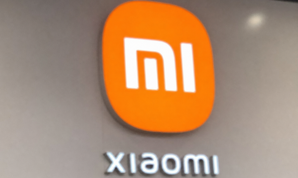 Ny Xiaomi-foldetelefon får funksjon Samsung kutter på flere modeller