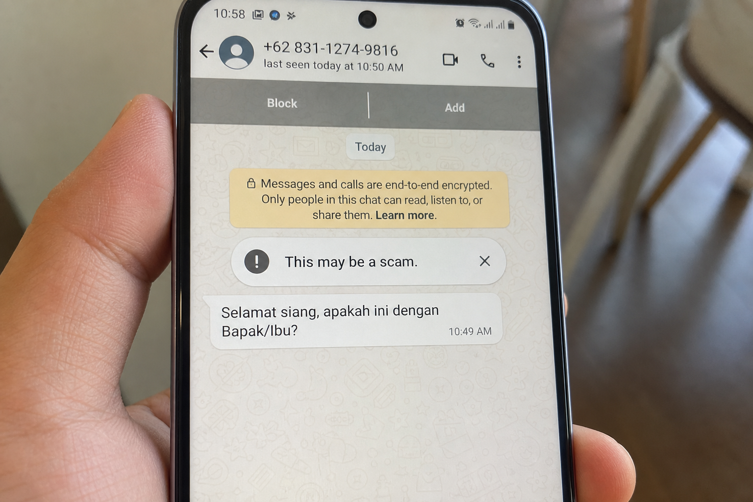 WhatsApp får svindelvarsel: AI sjekker mistenkelige meldinger direkte på telefonen