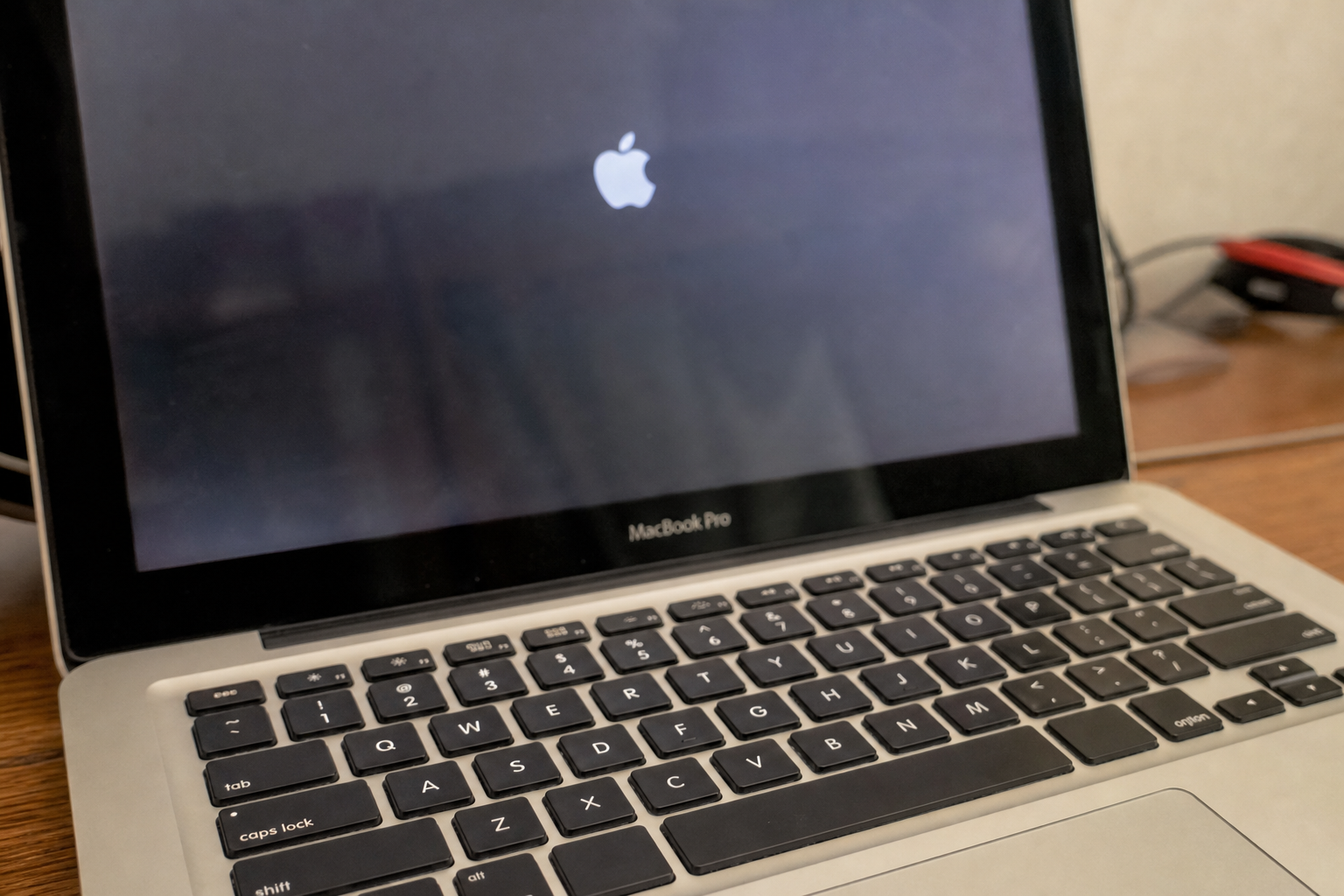 Rykte: Apples M6-chip lanseres til høsten med berøringsskjerm og Dynamic Island i ny MacBook Ultra