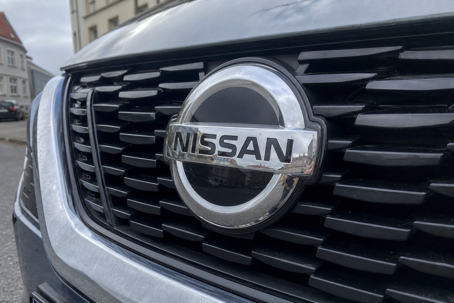 Nissan-aksjonærer i opprør: Direktør med Ghosn-fortid felt, sjefen ba kritikerne tie
