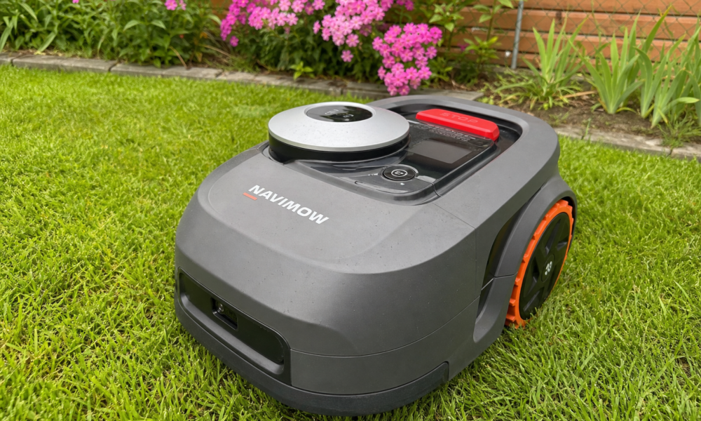 Robotgressklipper 2026: Segway, Mammotion eller Ecovacs til norske hager?