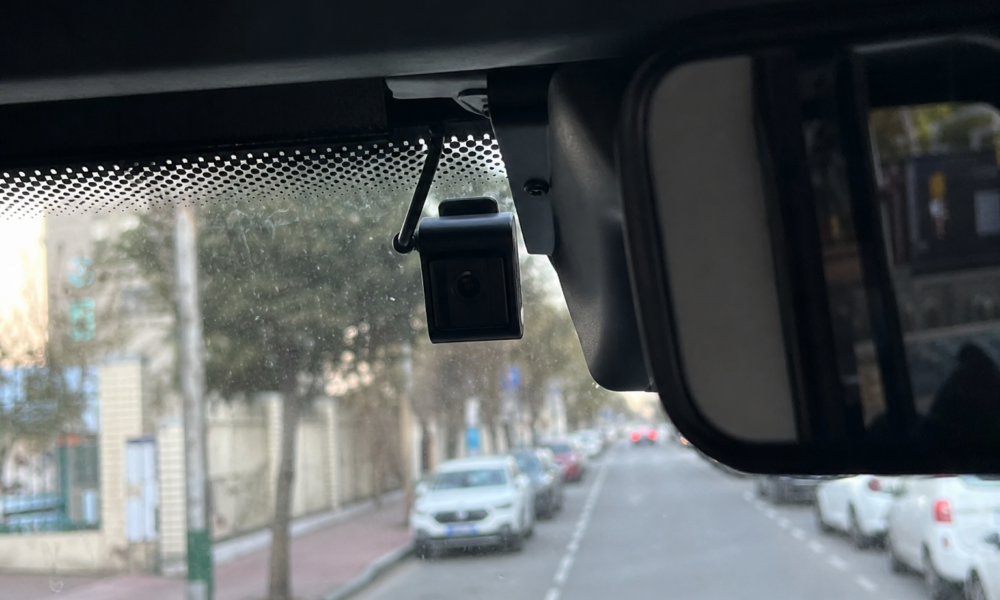 Frankfurts busser knipser ulovlig parkerte biler - 421 sjåfører tatt siden februar