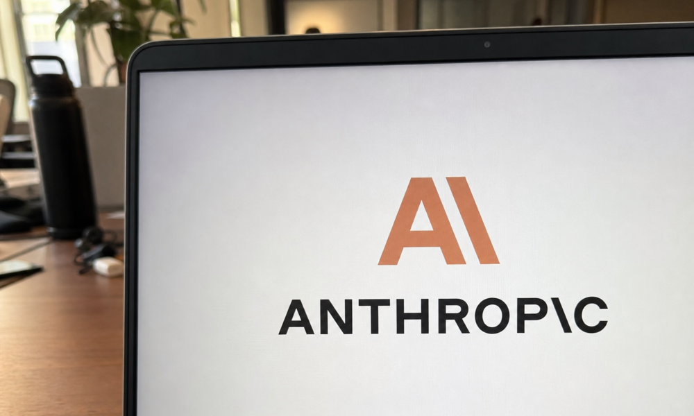 Nobelpris-vinneren bak AlphaFold forlater Google DeepMind for Anthropic
