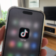 Storbritannia forbyr TikTok, Instagram og YouTube for under 16 år - kan Norge følge etter?