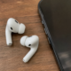 Etter 10 år får AirPods endelig equalizer: Slik justerer du lyden selv