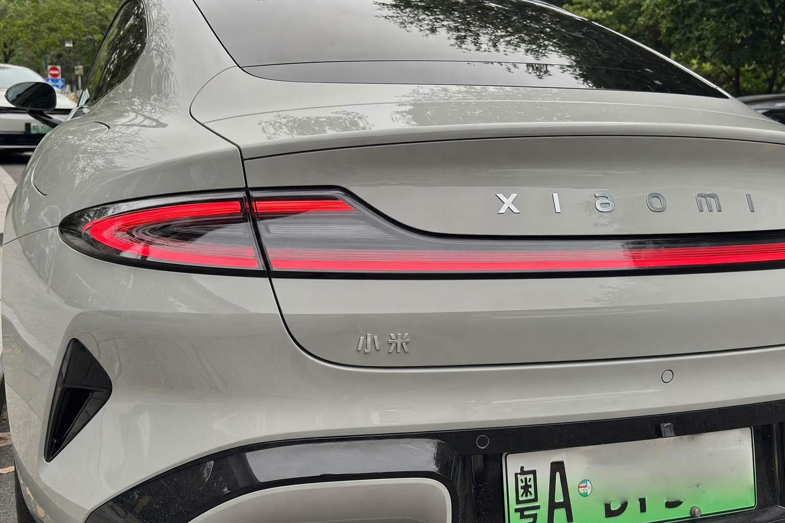 Ford-sjefen kjørte kinesisk Xiaomi i seks måneder: «Vil ikke gi den fra meg» - avskriver Tesla