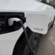 Kjører du 110 i stedet for 90 på motorveien? Så mye taper du i rekkevidde