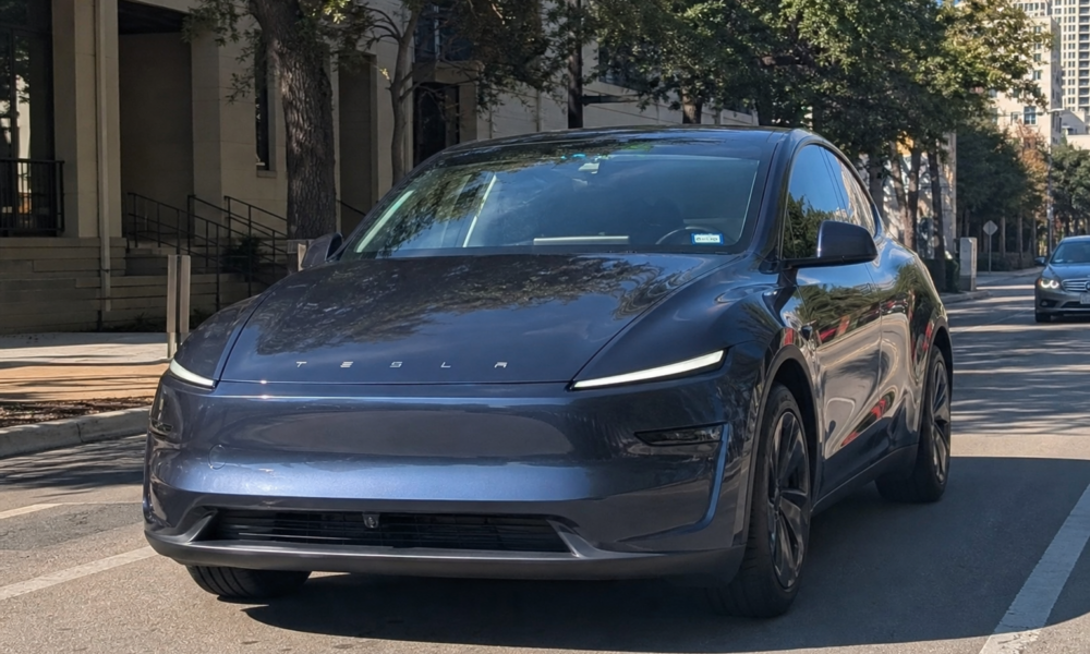 Tesla Robotaxi i Austin: Plettfri statistikk, men nesten ingen turer