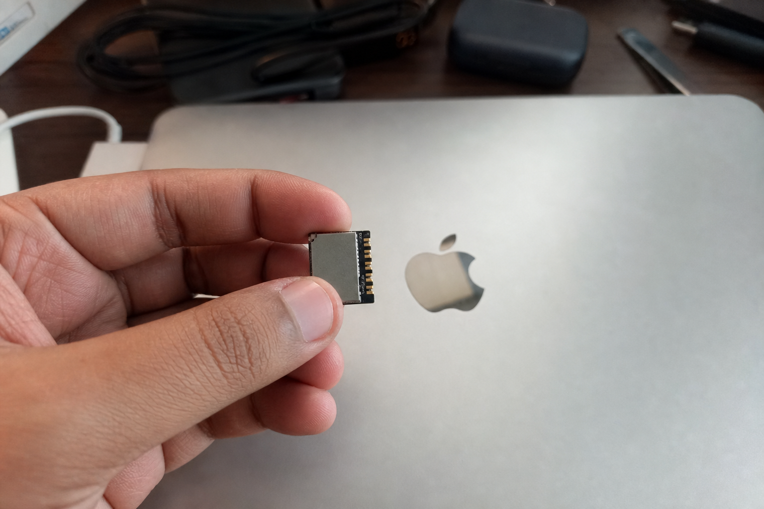 Apple stevner OpenAI: Ansatte tok med hemmelige komponenter til jobbintervjuer