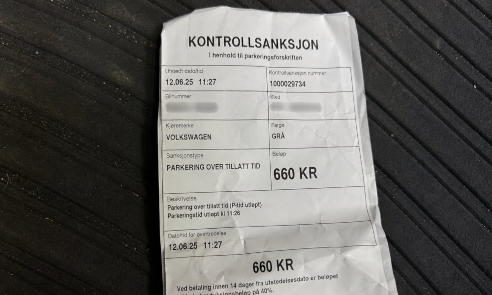 Parkeringsbot på 660 kroner selv om du betalte: Slik fungerer synlighetskravet i norsk lov