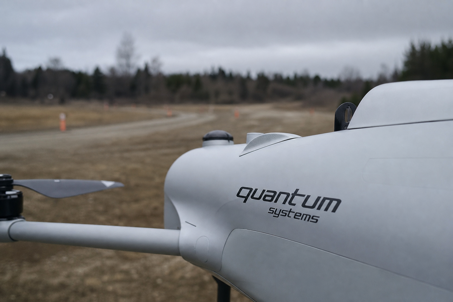 Tysk selskap tester verdens raskeste elektriske drone: Akselererer til nesten 700 km/t på batteri