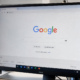Fra 2. august merker Google alt AI-innhold: Dette betyr endringen for deg