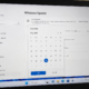 Windows 11 lar deg pause oppdateringer så lenge du vil: Slik bruker du kalenderen