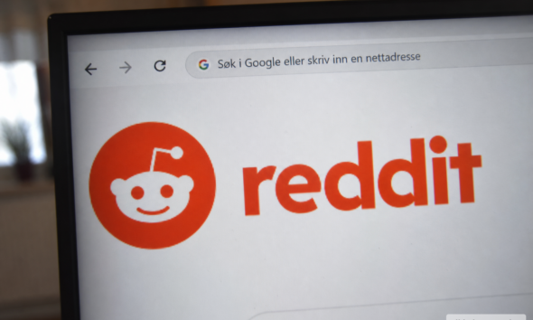 Reddit-sjefen slår tilbake mot Google AI: Brukerne vil lese diskusjoner, ikke maskin-sammendrag