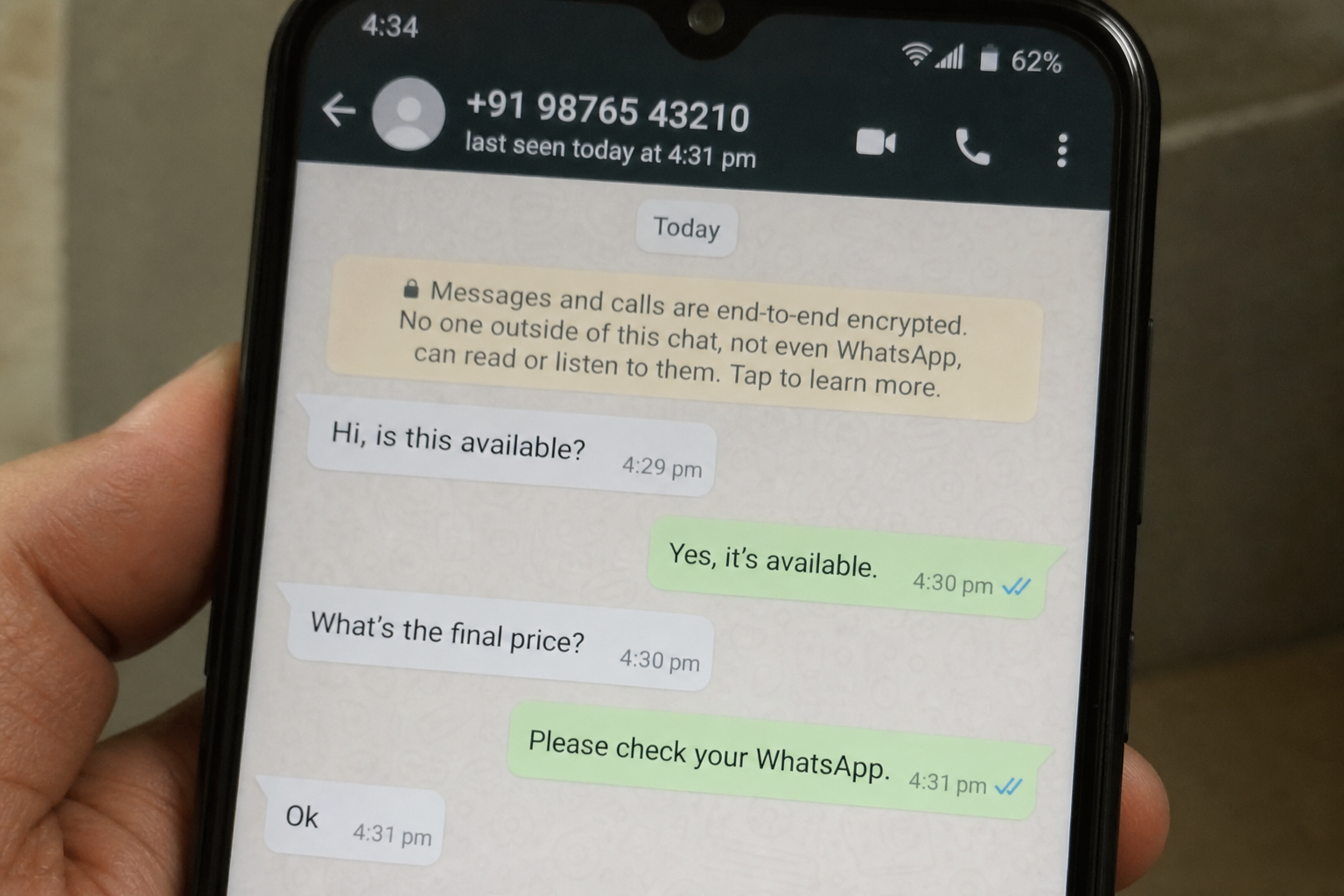 WhatsApp endret en stille regel: Statusen din kan nå sees av folk du aldri har lagret