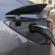 Lader du elbilen til 100 prosent hver natt: Slik kutter du batteriets levetid uten å vite om det