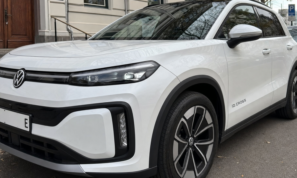 Volkswagens billigste elektriske SUV er her: ID. Cross starter fra 315.000 kroner