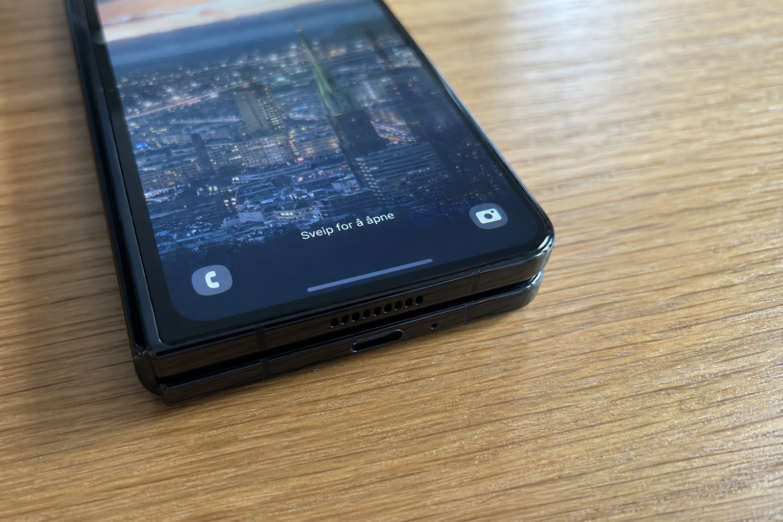 Samsung-sjefen om Apples brettbare iPhone: «Kan ikke tas igjen over natten»