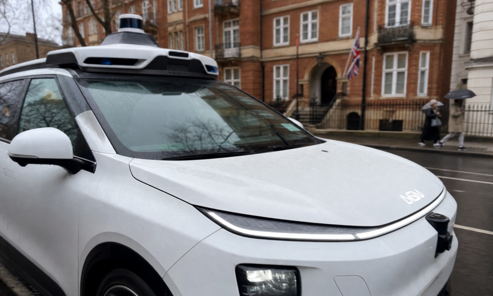 Robotdrosjer i London: Baidu og Lyft ruller inn i Europas hardeste konkurransearena