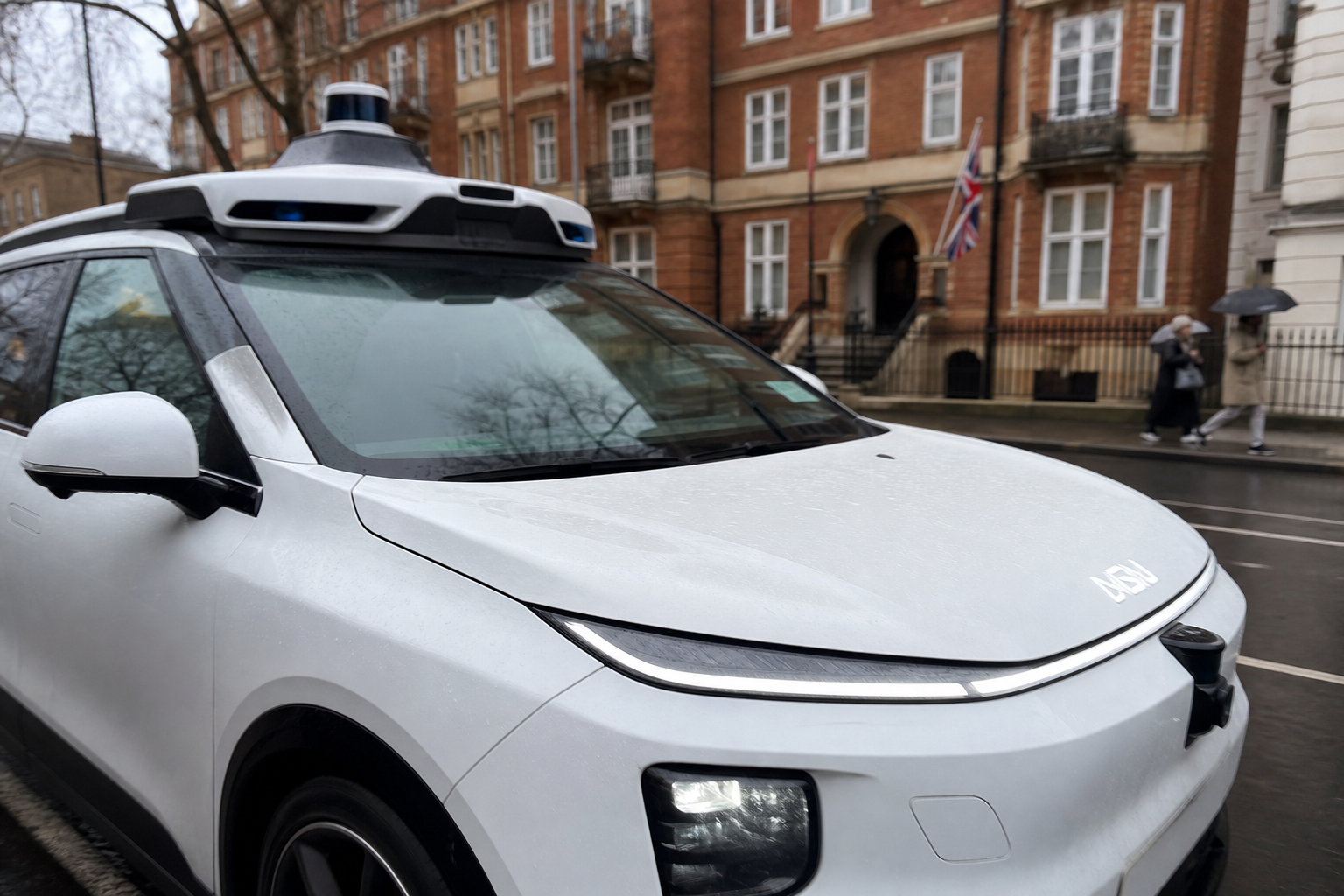 Robotdrosjer i London: Baidu og Lyft ruller inn i Europas hardeste konkurransearena