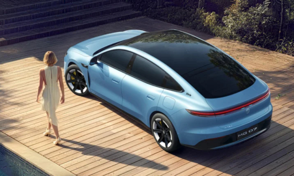 Kinesisk sjokk-elbil: 845 km rekkevidde, LiDAR og Porsche-inspirert design fra under 180.000 kroner
