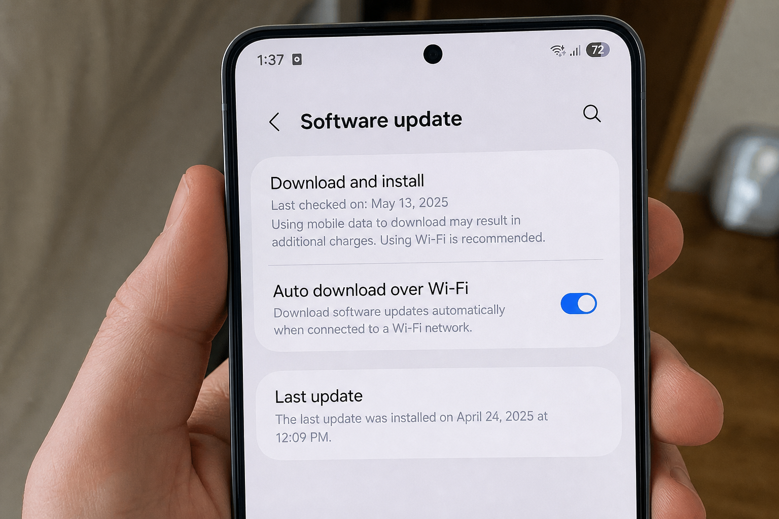 Er din Galaxy-telefon med? Fem S25-modeller får ny oppdatering fra Samsung