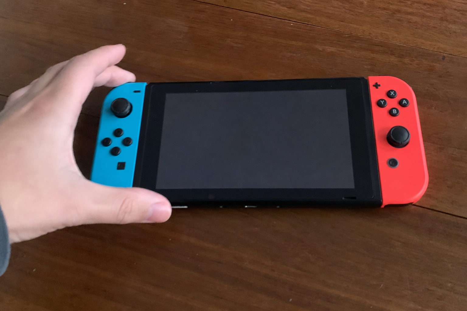 Nintendo Switch 1 er ferdig: Slik forsvinner den fra norske butikker
