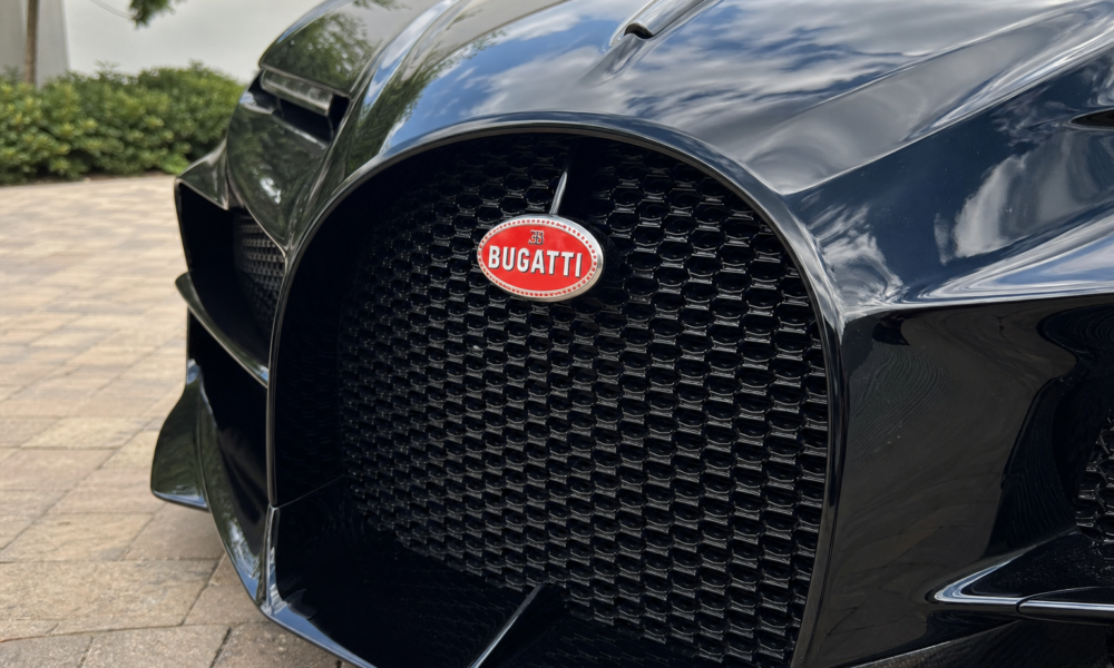 Haalands garasje passerer 130 millioner: Bugatti Tourbillon, Ferrari Monza og en Mercedes fra F1