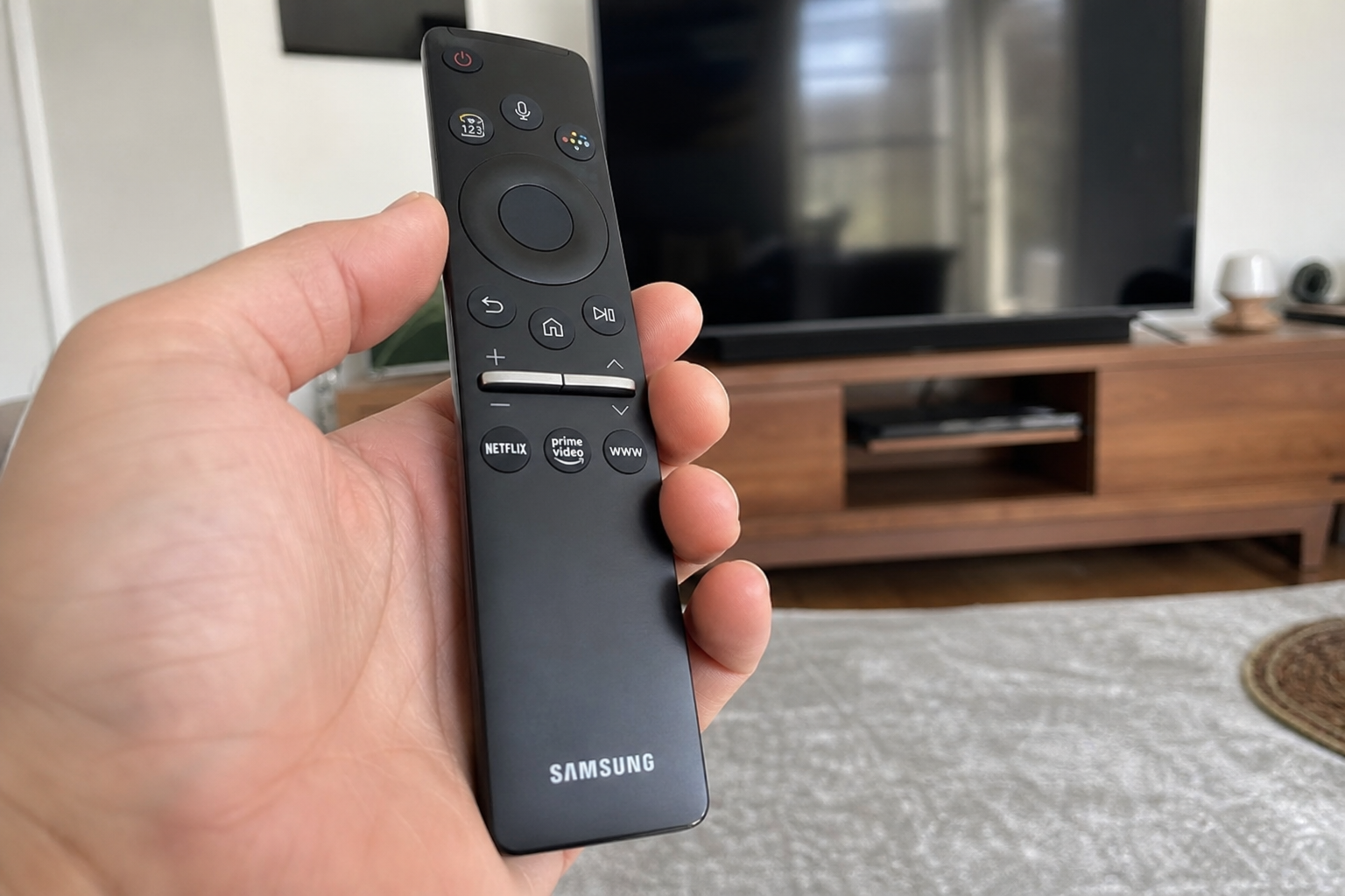 Samsung avslører når du bør bytte ut TV-en: Dette er den magiske aldersgrensen