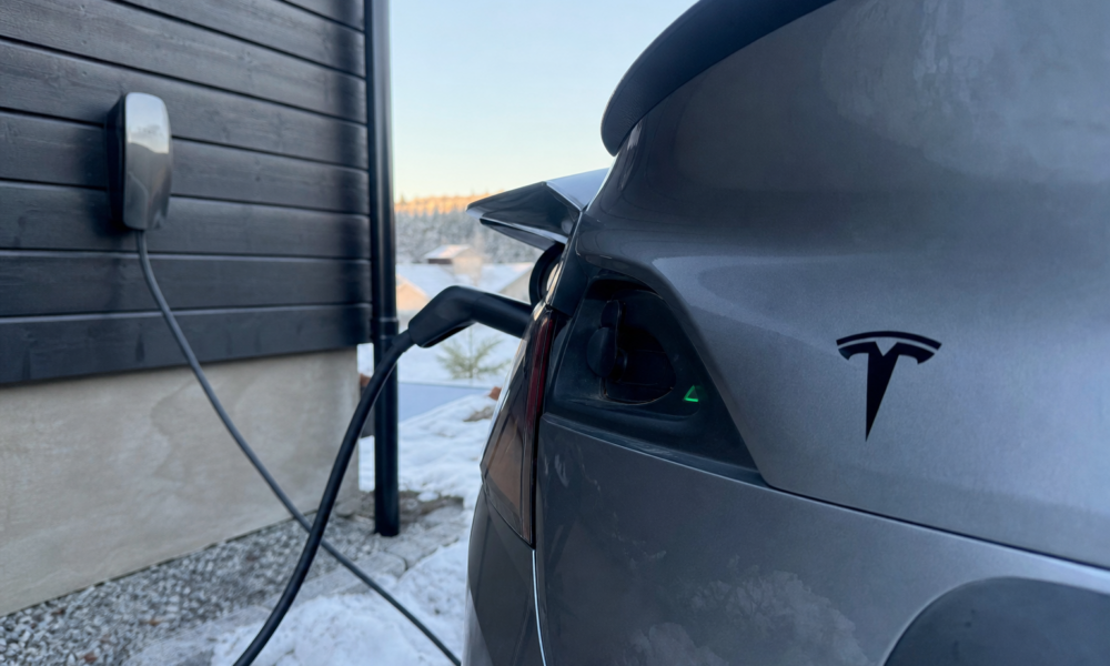 To regnestykker for elbilen: Slik slår hjemmelading offentlig hurtiglading i 2026