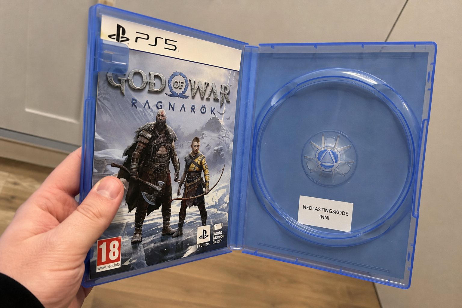G2A-sjef om Sonys disk-exit: «Folk bør ha muligheten til å kjøpe spill i formatet som passer dem best»