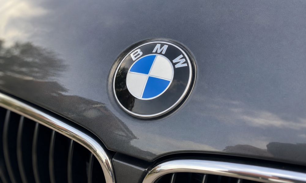 BMW kutter 8.000 jobber: Bilgiganten ber ansatte frivillig gå mens europeisk bilindustri blør