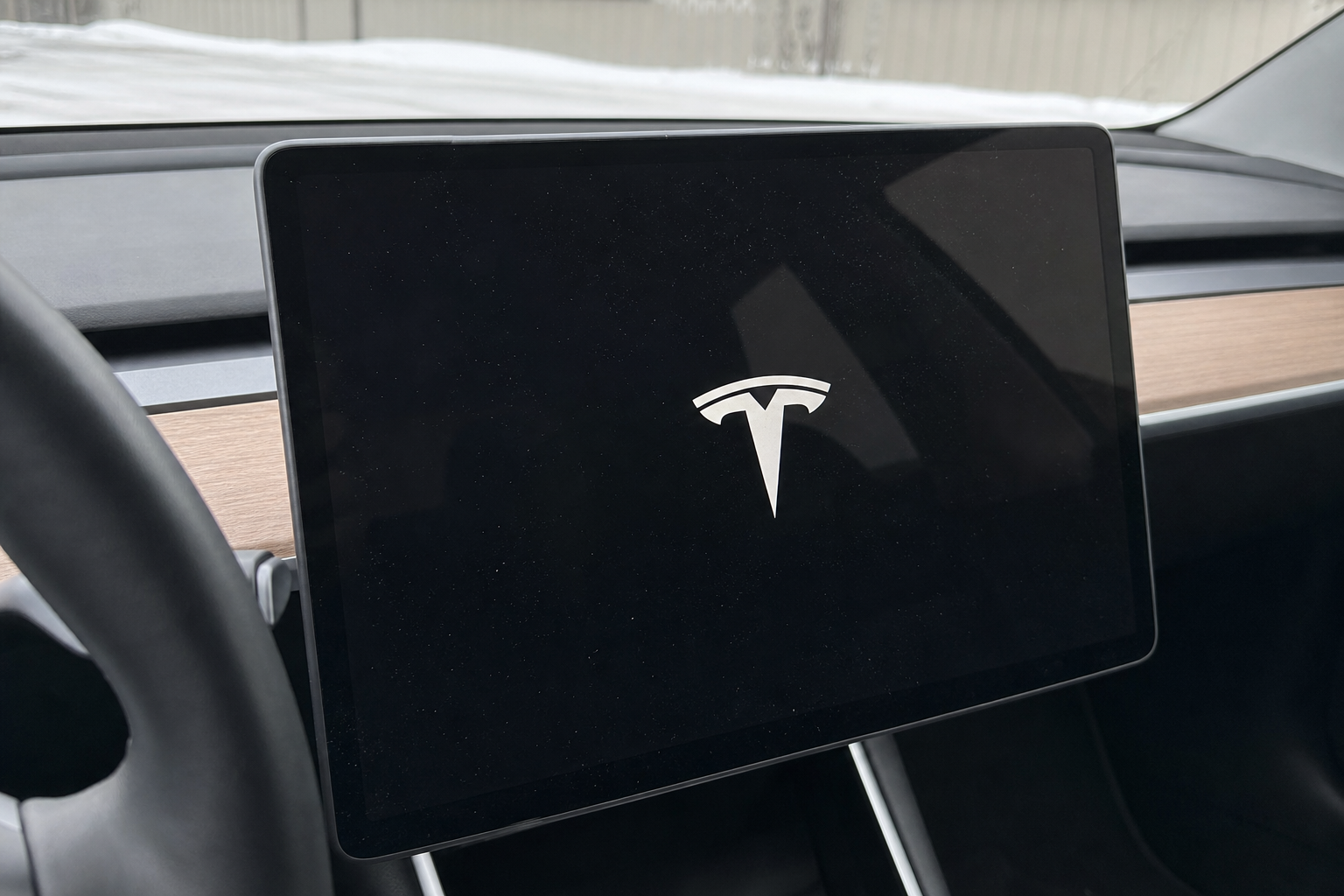 Brukt-Tesla mister selvkjøringen etter salg: Slik kan Teslas nye regler ta norske kjøpere på senga